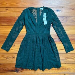 Socialite Deep Green Long Sleeve Dress, S, NWT